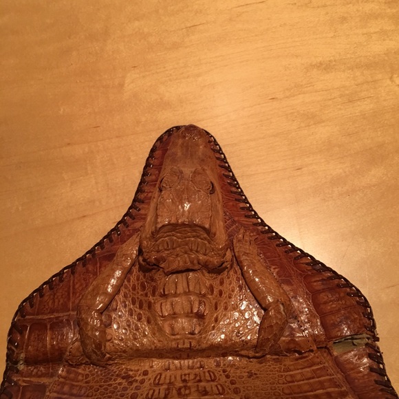 Croc handbag - Picture 4 of 8